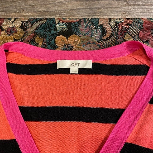 LOFT by Ann Taylor Button Up Cardigan in Fun Fuscia - Womens S - Picture 7 of 10